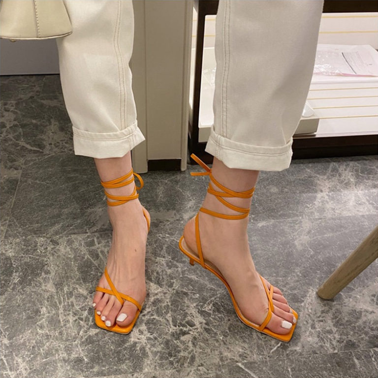 Strappy Sandals with Medium Heels – after MODA